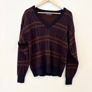 Vintage Wool V-Neck Mens' Sweater Size Large Eggplant Purple